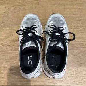 On cloud 3 training shoes